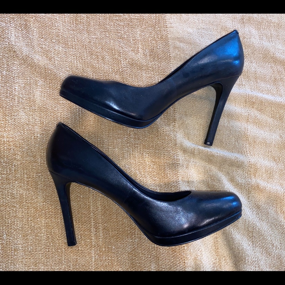 Nine West pumps